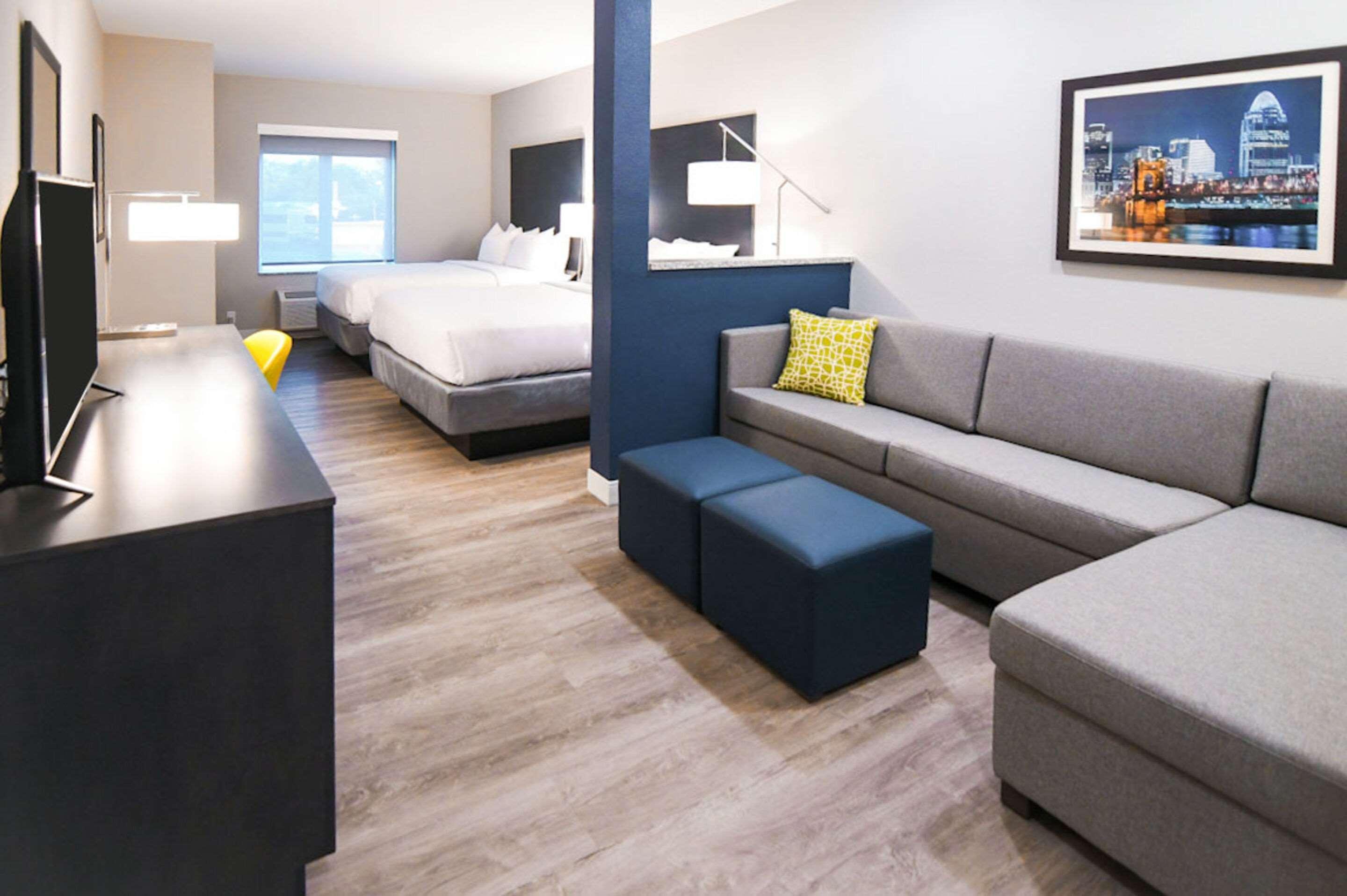 Mainstay Suites Cincinnati University - Uptown Ngoại thất bức ảnh